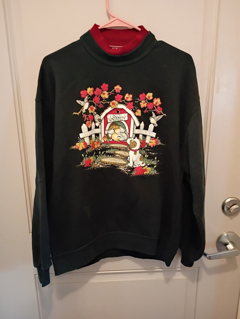 WhimZ Women's Fall No Vacancy Animal Lovers Crewneck Sweatshirt Size Large